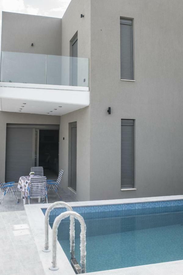 Villa Miron カミラリ エクステリア 写真